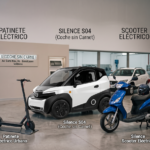 De patinete, de moto de 49 o en coche. Las tres formas de moverte a los 16. Y la única con la que tus padres duermen tranquilos.